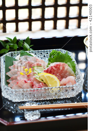 每日生魚片晚餐 42140003