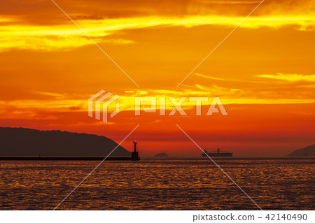 Sunset of Hakata Bay Sunset of Hakata Bay 42140490