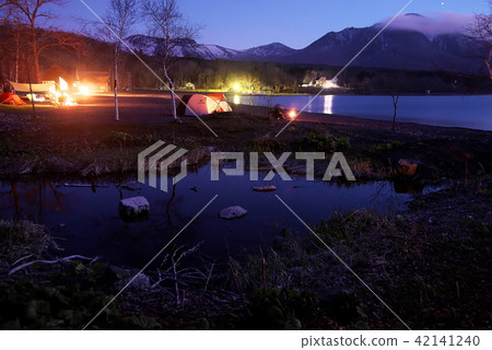 湖濱營地 湖濱營地 42141240