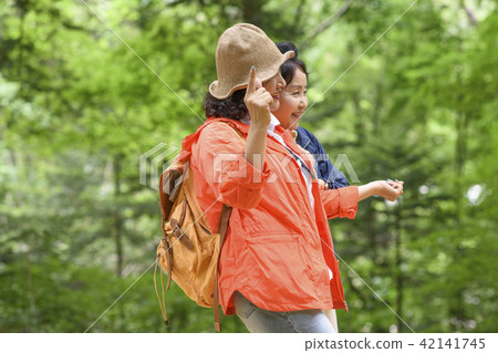 高級旅行 42141745
