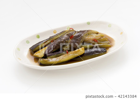 Stir-fried eggplant with sweet spicy sauce Stir-fried eggplant with sweet spicy sauce 42143384