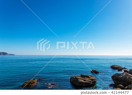 Amazing sea with blue summer wave and rocks 42144477