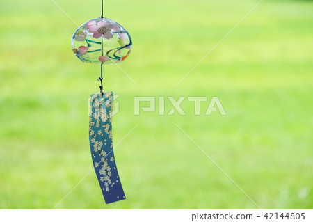 Wind chimes of glass 2 42144805