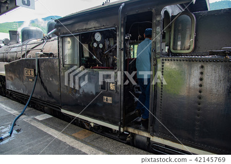 Shizuoka prefecture Oi River Tetsudo SL train driver entered the home of Chikusu station driver's seat driver 42145769