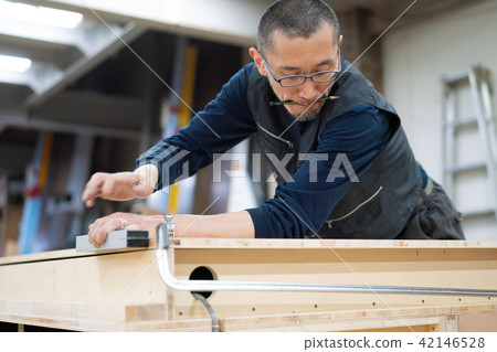 工廠工匠木工木工工作 工廠工匠木工木工工作 42146528