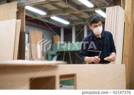 Factory craftsman carpentry worker 42147376