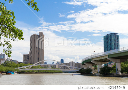 Hiroshiro Bridge Osaka-shi Kita-ku, Tokyo 42147949