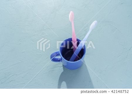 Toothbrush 42148752
