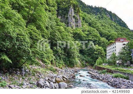 Cliffs of Hidaka Tianjin 42149980