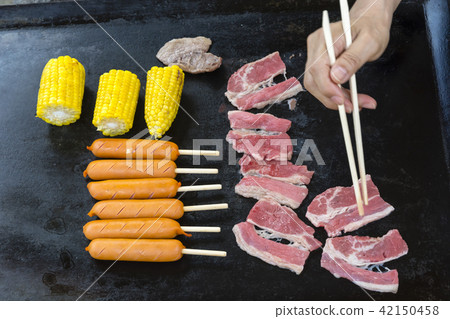 Summer barbecue 42150458