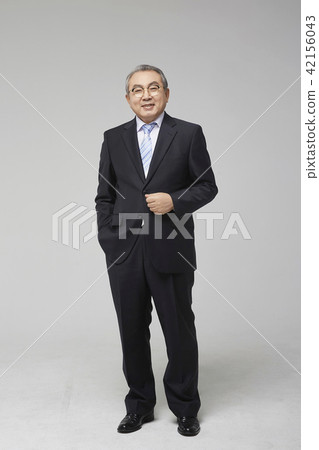 Business, luck, senior, old age, old man, Korean 42156043