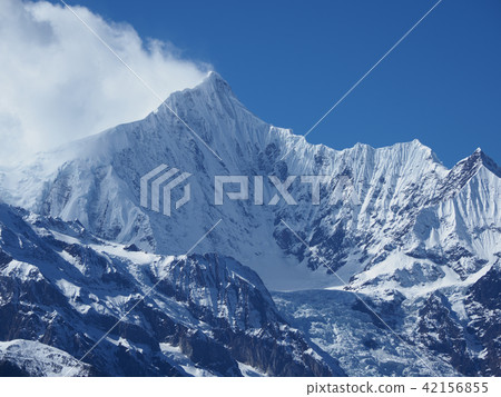 Yunnan Province Uliuli Snow Mountain-Myeongaga Glacier Mingyong glacier, Meili Snow Mountain 42156855