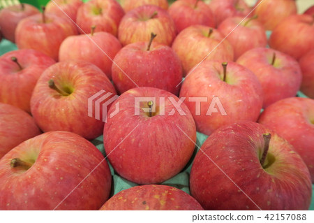 Apple Apple 42157088