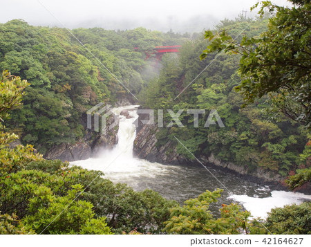 Trocke Waterfall Trocke Waterfall 42164627