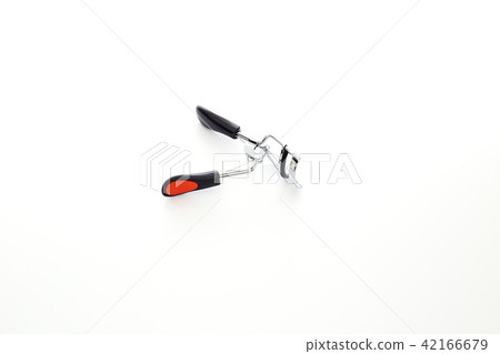 Eyelash curler on white background Eyelash curler on white background 42166679