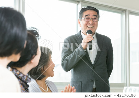 Senior Alumni Association 42170196