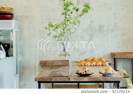 Baker 42170214