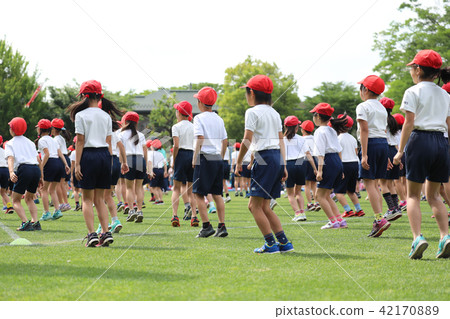 Sports day  42170889