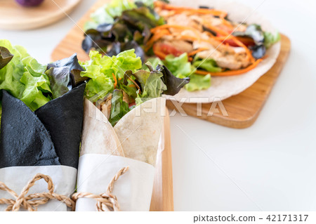 wrap salad roll wrap salad roll 42171317