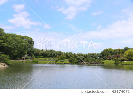 Okayama Castle & Korakuen 24 42174071