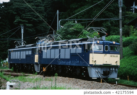EF 6324·25 42175594