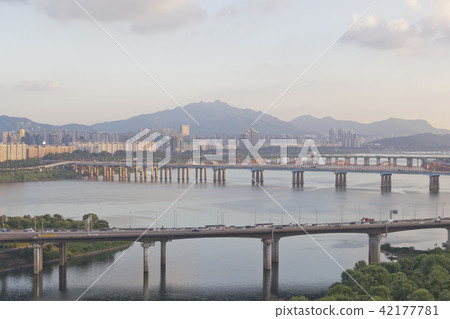 Riverside North Road, Olympic Expressway, Dongho Bridge, Hannam Bridge, Doomo Bridge, Seongdong-gu, Jungnangcheon, Han River, Gangnam-gu, Seoul Riverside North Road, Olympic Expressway, Dongho Bridge, Hannam Bridge, Doomo Bridge, Seongdong-gu, Jungnangcheon, Han River, Gangnam-gu, Seoul 42177781