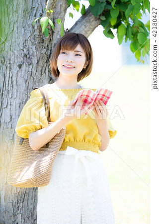 女性肖像 42180427