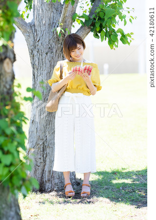 女性肖像 女性肖像 42180611