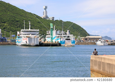Summer of Irako Harbor Summer of Irako Harbor 42180880