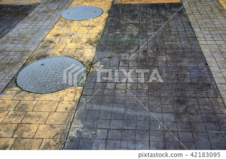 Flood drain Flood drain 42183095