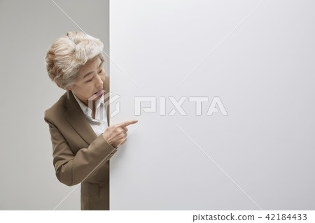 商業,運氣,高級,晚年,老人,韓國人 商業,運氣,高級,晚年,老人,韓國人 42184433