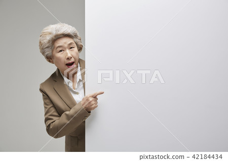 商業,運氣,高級,晚年,老人,韓國人 商業,運氣,高級,晚年,老人,韓國人 42184434