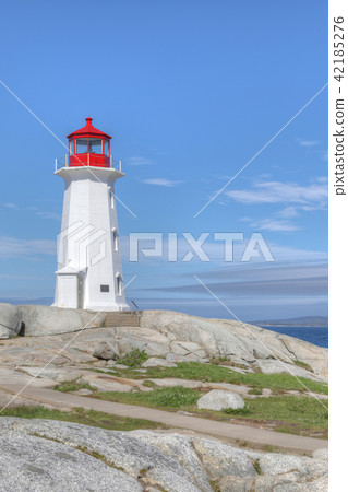 Vertical view Peggy's Cove Lighthouse, Nova Scotia Vertical view Peggy's Cove Lighthouse, Nova Scotia 42185276