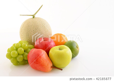 Fresh fruit Fresh fruit 42185877