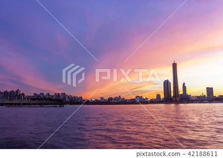 韓國首爾,世界煙花節 韓國首爾,世界煙花節 42188611