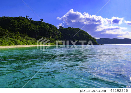 Iidajima Ida的海灘小船的風景 42192236