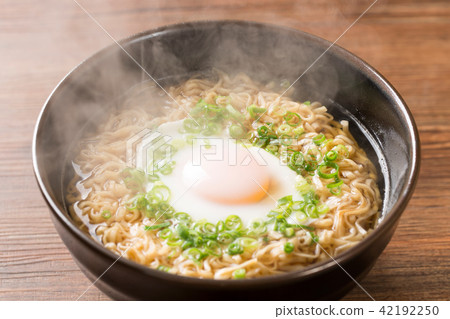 方便麵	 42192250