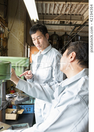Factory People Working Drills Factory People Working Drills 42194364