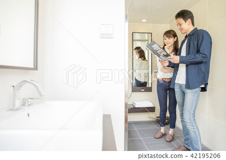 樣板房住房展覽館展覽現場參觀 樣板房住房展覽館展覽現場參觀 42195206