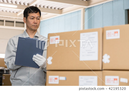 工廠人員工作運輸 42195320