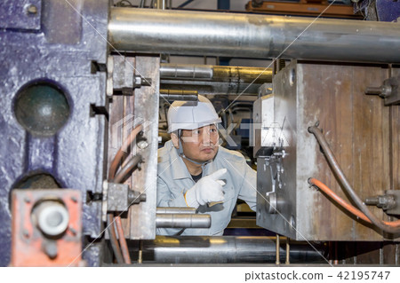 Factory People Working people Die casting 42195747