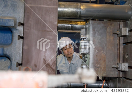 Factory People Working people Die casting 42195882