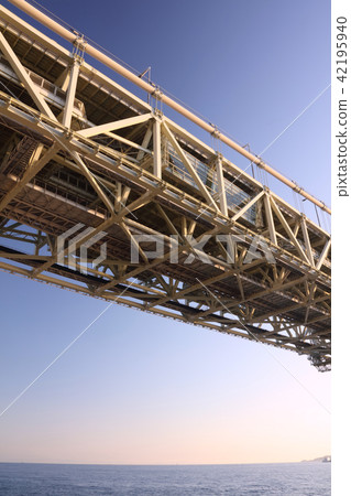Akashi Kaikyo Bridge, Hashigami Promenade (Sunset view) / Japan 100 Bridge / Seto Inland Sea National Park 42195940