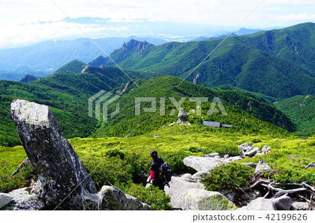 From the top of Jinpu Mountain towards Ruisyuzan 42199626