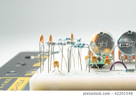 IC resistance and capacitance inductance PCB variable resistance SMD switch screw nut socket LED circuit board cable RS232 relay RELAY coil 42201548