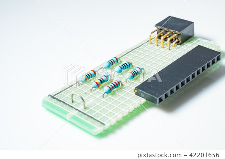 IC resistance and capacitance inductance PCB variable resistance SMD switch screw nut socket LED circuit board cable RS232 relay RELAY coil 42201656