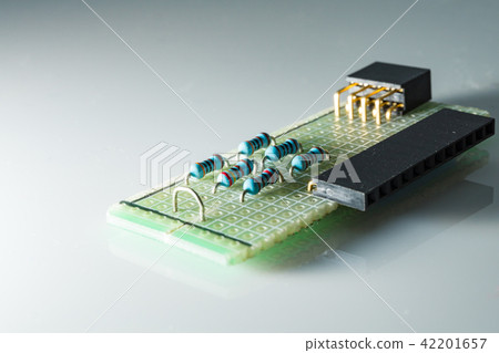 IC resistance and capacitance inductance PCB variable resistance SMD switch screw nut socket LED circuit board cable RS232 relay RELAY coil 42201657
