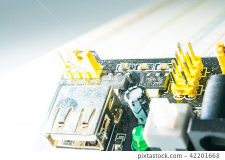 IC resistance and capacitance inductance PCB variable resistance SMD switch screw nut socket LED circuit board cable RS232 relay RELAY coil 42201668