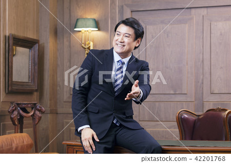 商人,商業,首席執行官,總統,代表,辦公室,辦公室,辦公室,公司 商人,商業,首席執行官,總統,代表,辦公室,辦公室,辦公室,公司 42201768