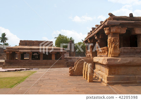 Gaudara gudi temple, Aihole, Bagalkot, Karnataka Gaudara gudi temple, Aihole, Bagalkot, Karnataka 42205398